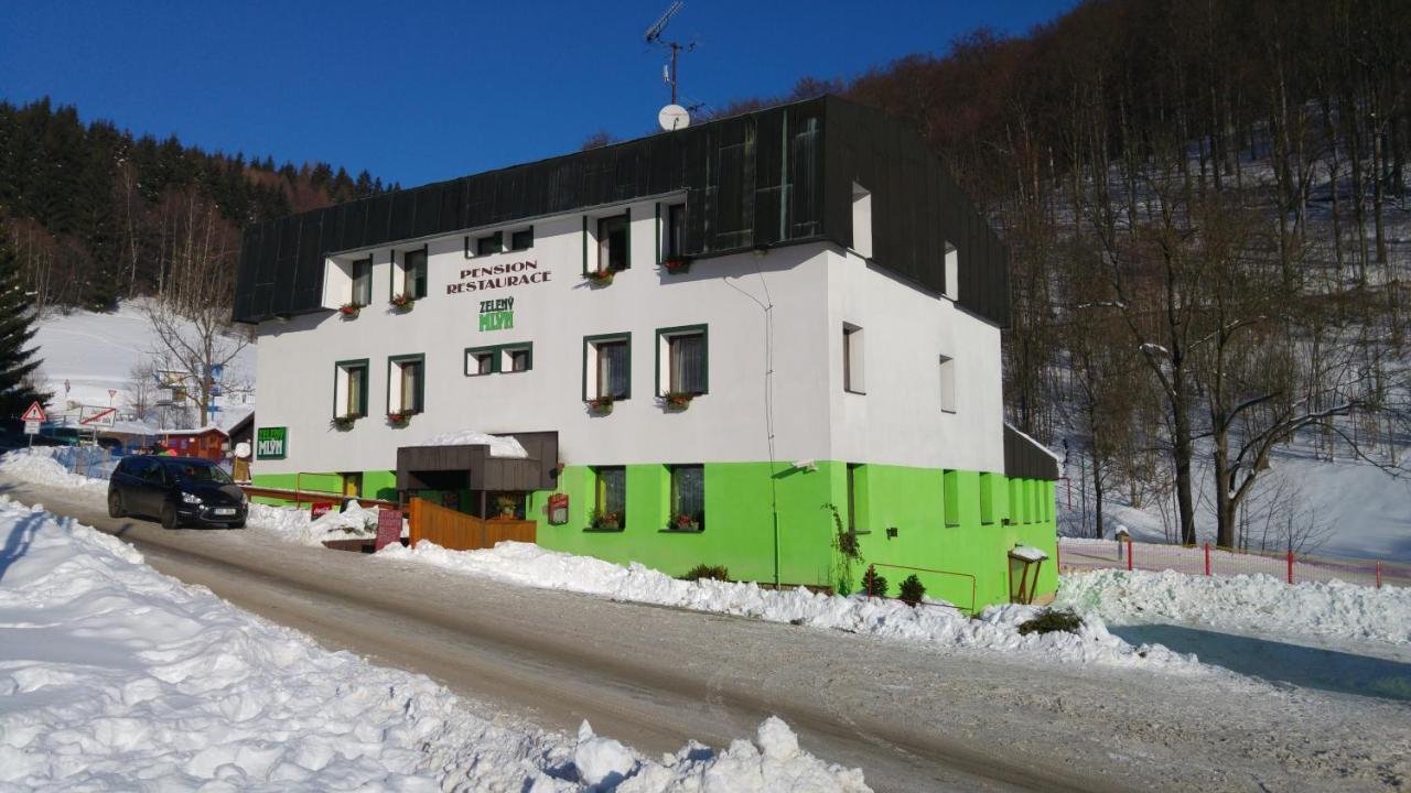 Pension & Restaurace Zeleny Mlyn Žacléř Esterno foto
