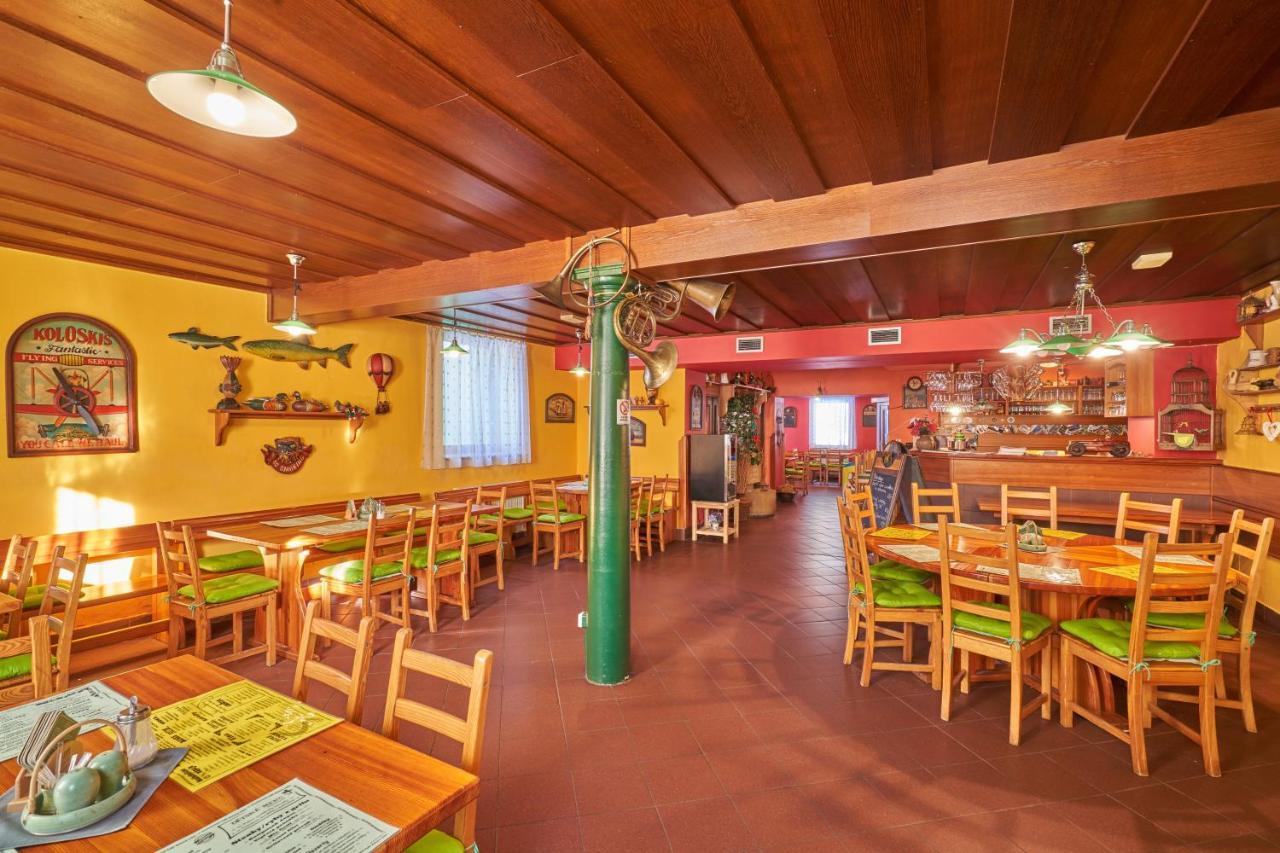 Pension & Restaurace Zeleny Mlyn Žacléř Esterno foto